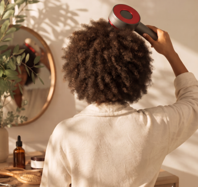 Nature's Thickening Toolkit: Botanical Hair Oils and Scalp Massage for Naturally Denser, Healthier Hair